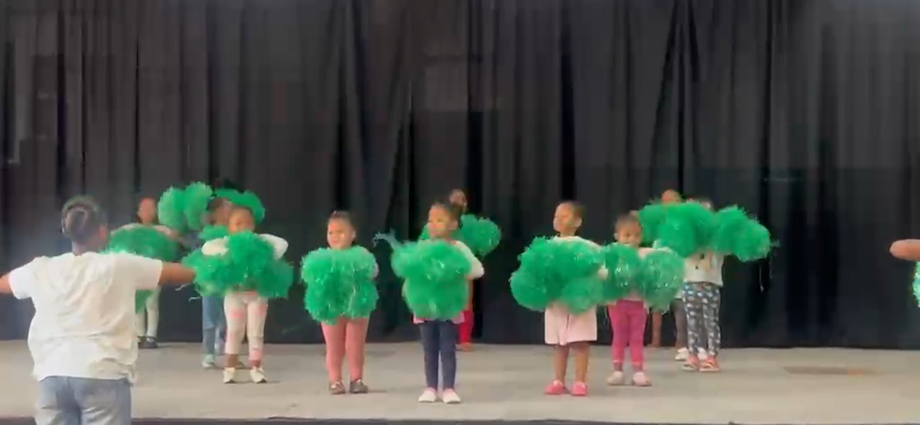 Young Cheerleaders